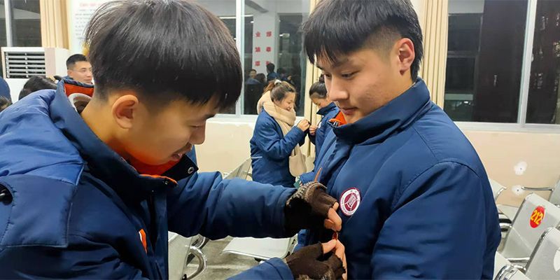 半岛(中国)bandao·官方网页版举行2020年度新团员入团仪式